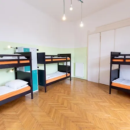 Auberge de jeunesse Spicy *