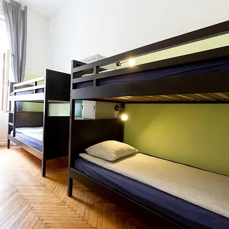 Spicy Hostel Budapesta