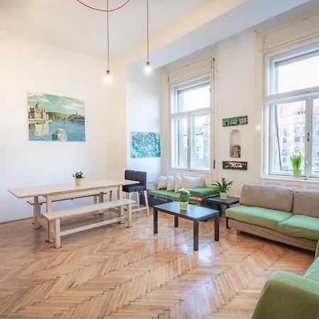 Spicy Hostel Boedapest