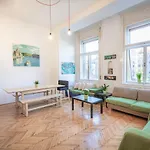Spicy Hostel Budapesta